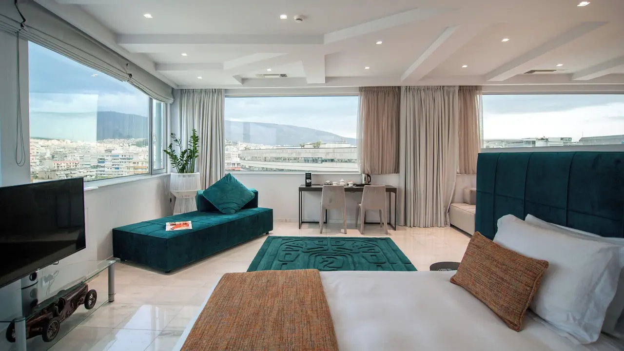 Athenaeum Grand Hotel