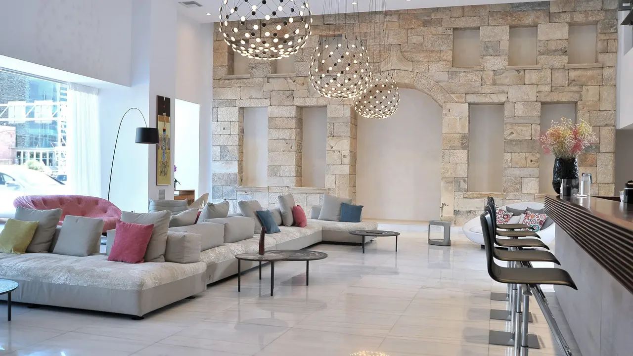 Athenaeum Grand Hotel