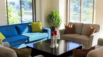 Athens Avenue Hotel
