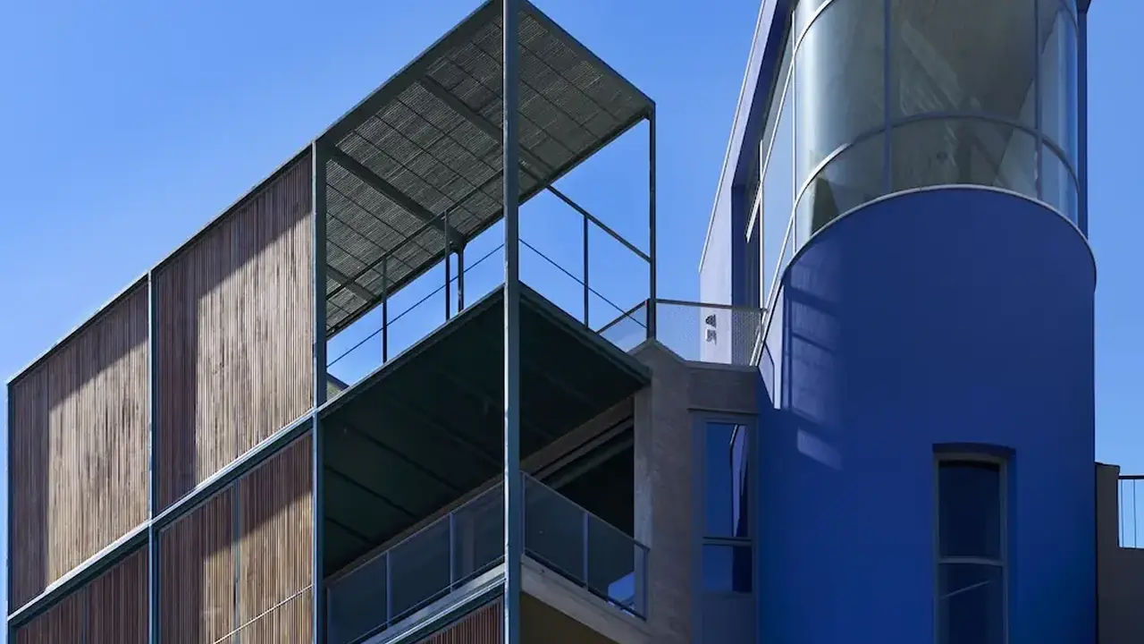 Athens BlueBuilding
