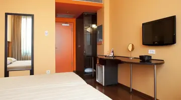 Athens Center Square Hotel