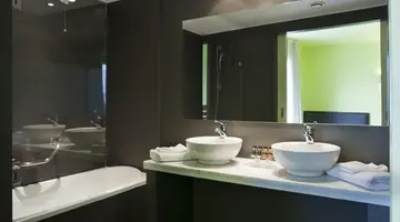 Athens Center Square Hotel