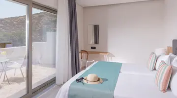 Athina Palace Resort and Spa