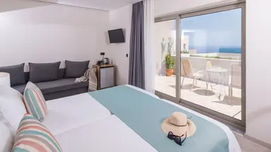 Athina Palace Resort and Spa