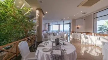 Athina Palace Resort and Spa
