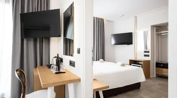 Athina Palace Resort and Spa