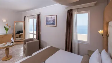 Athina Palace Resort and Spa