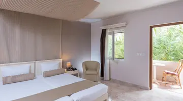 Athina Palace Resort and Spa