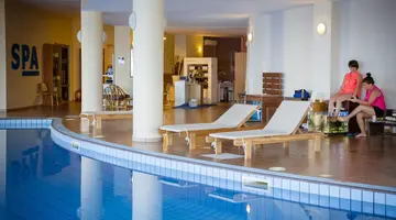 Athina Palace Resort and Spa