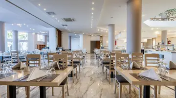 Athina Palace Resort and Spa