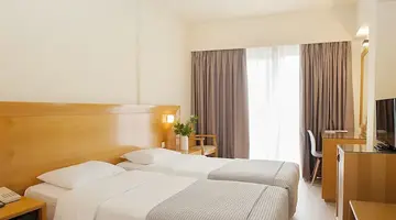 Athinais Hotel