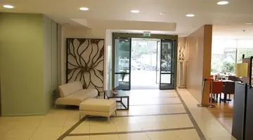 Athinais Hotel