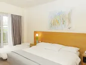 Athinais Hotel