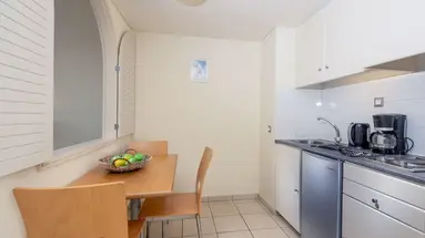 Athineon Hotel