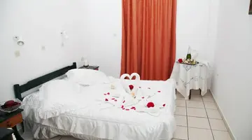 Athinoula Hotel