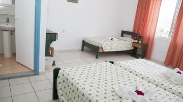 Athinoula Hotel