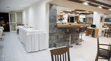 Athinoula Hotel