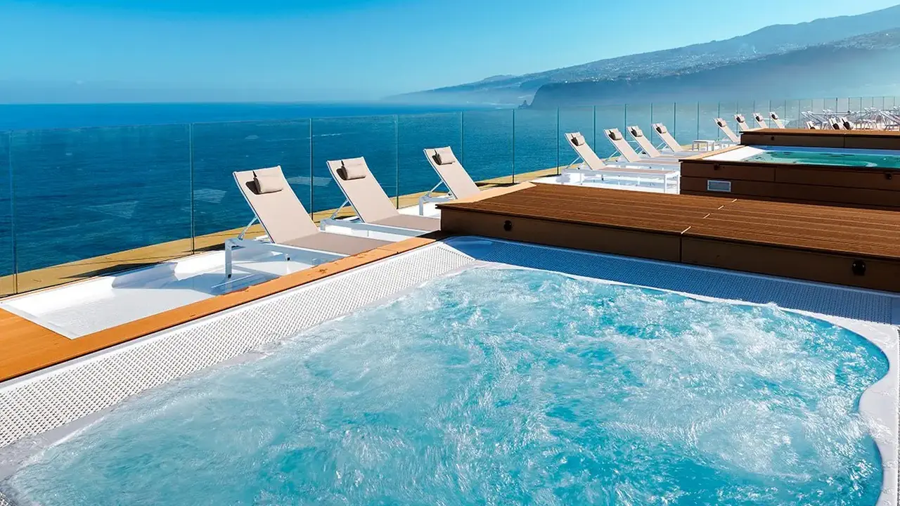 Atlantic Mirage Suites & Spa