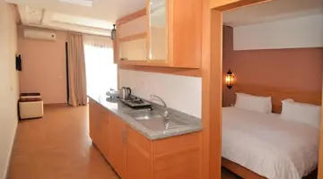 Atlantic Palm Beach Suites Apart Hotel