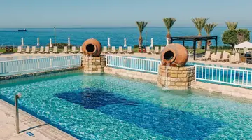 Atlantica Akteon Hotel