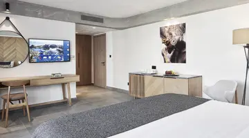 Atlantica Caldera Palace