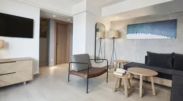 Atlantica Caldera Palace