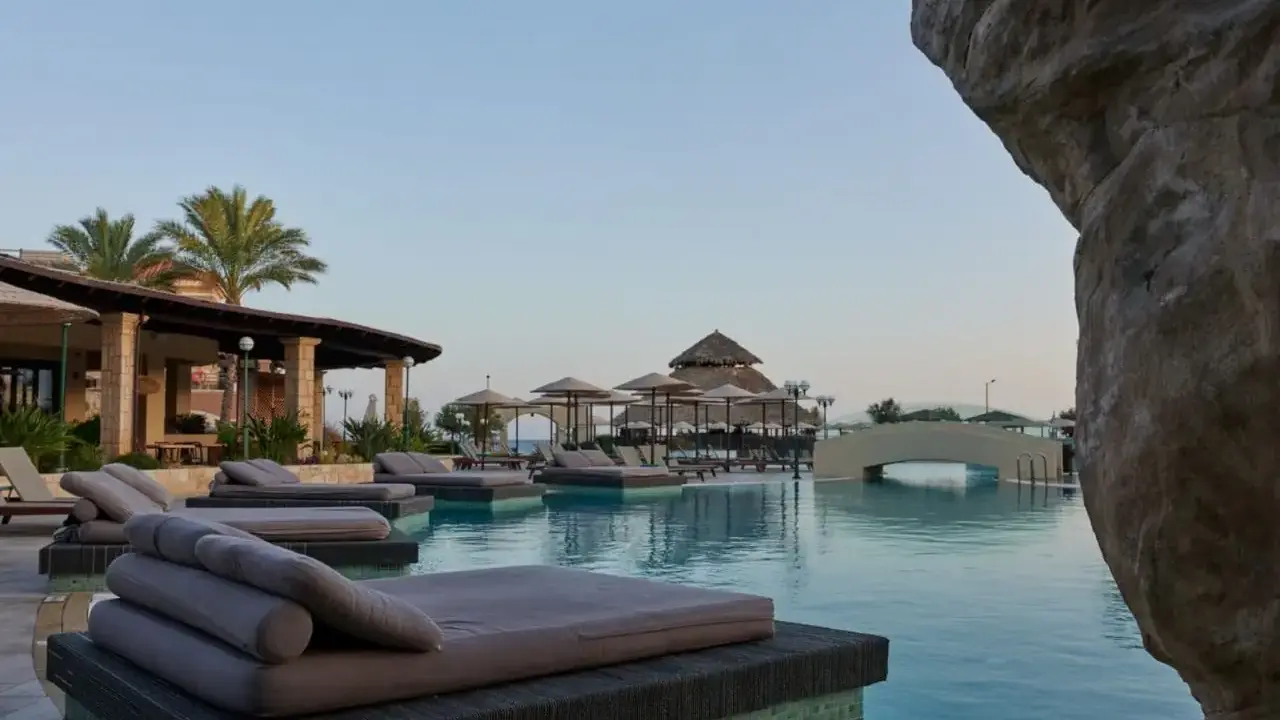 Atlantica Caldera Palace