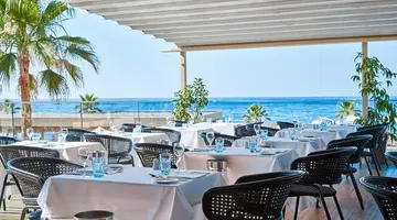Atlantica Kalliston Resort & Spa