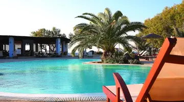 Atlantis Beach Villa