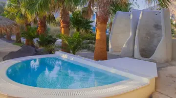 Atlantis Beach Villa