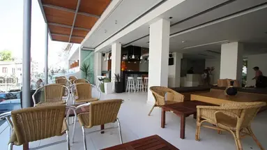 Atlantis Boutique Hotel (ex City Hotel)