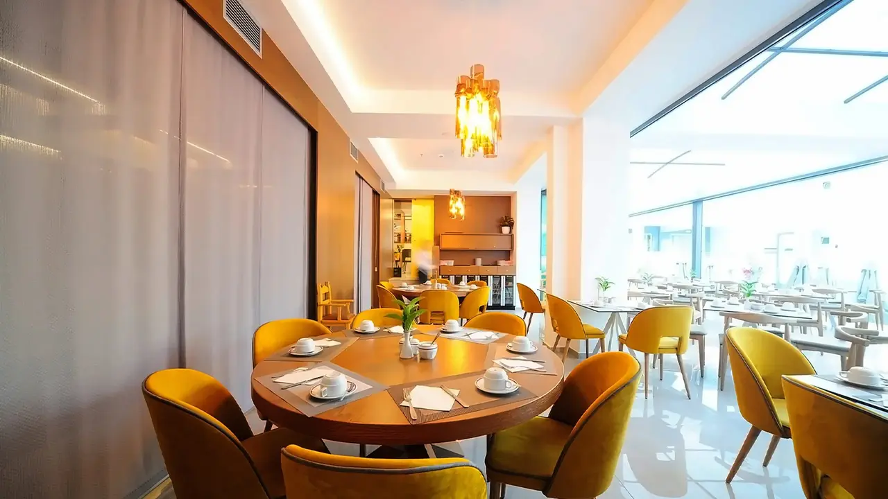 Atrium Ambiance Hotel (Adults Only 14+)