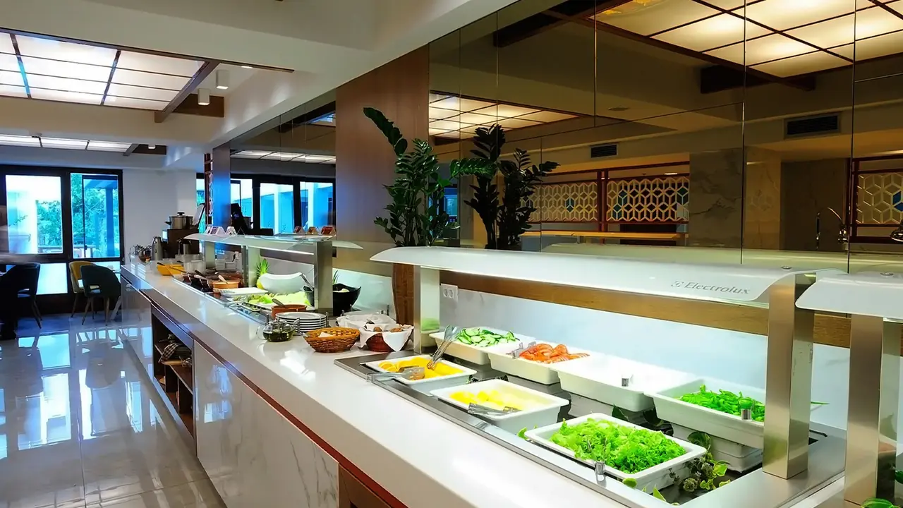Atrium Ambiance Hotel (Adults Only 14+)
