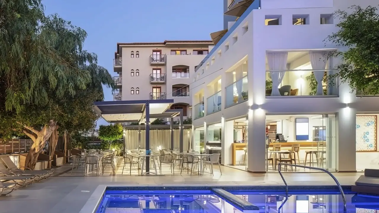 Atrium Ambiance Hotel (Adults Only 14+)
