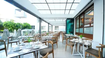 ATRIUM AMBIANCE HOTEL