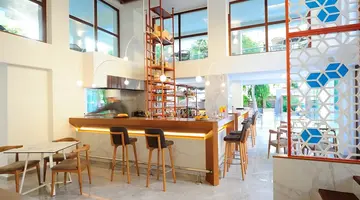ATRIUM AMBIANCE HOTEL