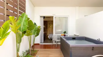 ATRIUM AMBIANCE HOTEL