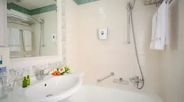 ATRIUM AMBIANCE HOTEL