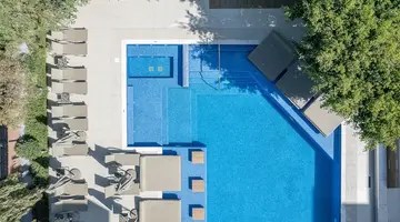 Atrium Ambiance Hotel