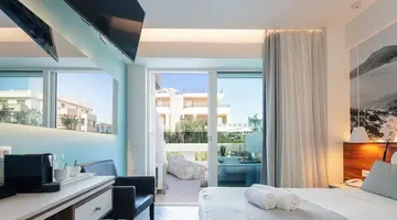 Atrium Ambiance Hotel