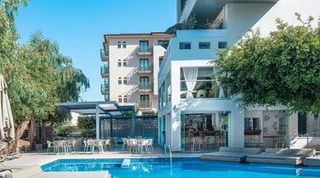 Atrium Ambiance Hotel