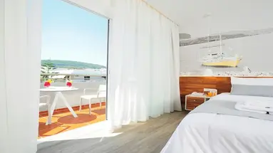 Atrium Ambiance Hotel