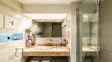 Atrium Hotel by Mellow Mood Hotels