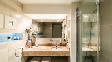 Atrium Hotel by Mellow Mood Hotels