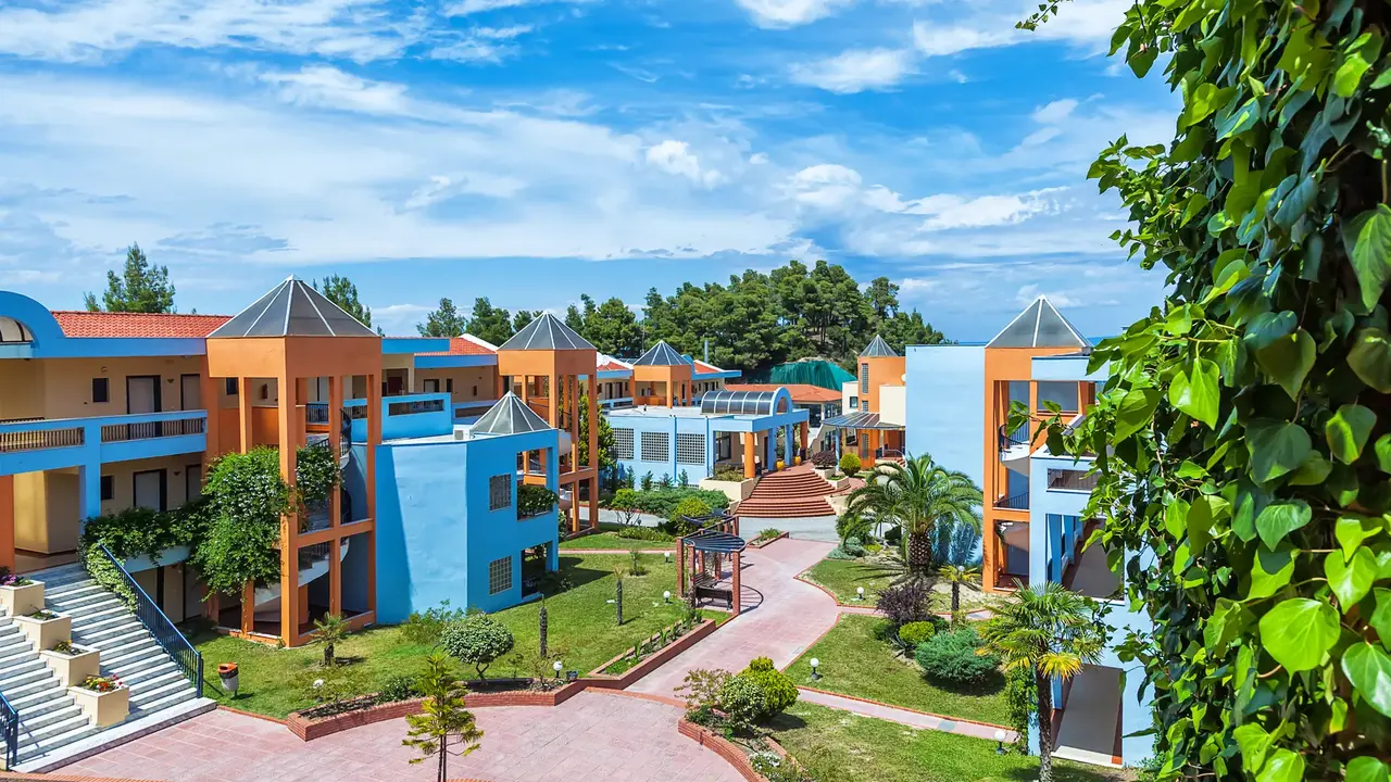 Atrium Hotel