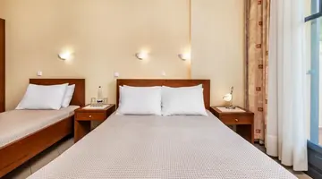 Atrium Hotel