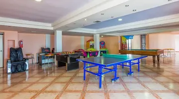 Atrium Hotel