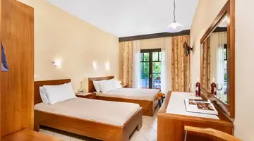 Atrium Hotel