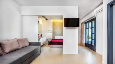 Atrium Hotel