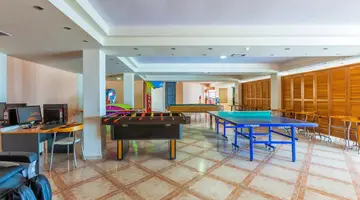 Atrium Hotel